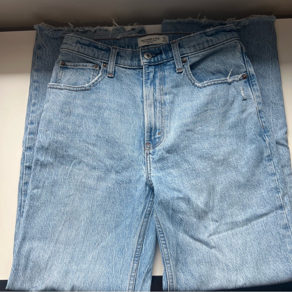 Abercrombie & Fitch Light Blue Women Jeans - Picture 7 of 9